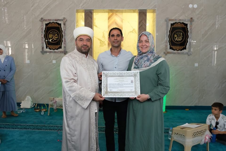 Erzincan Müftülüğü, Hafız Mehmet Aydın Camii’nde gerçekleştirilen ihtida töreniyle önemli