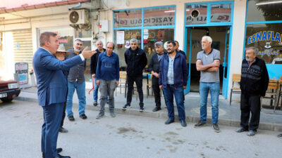 Haber: Muhammed Enes Sevilir Erzincan Valisi Hamza Aydoğdu, esnafla bir