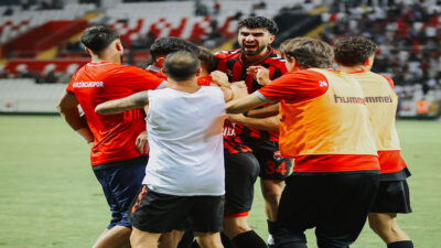 TFF 2. Lig Beyaz Grupta mücadele eden Anagold 24 Erzincanspor