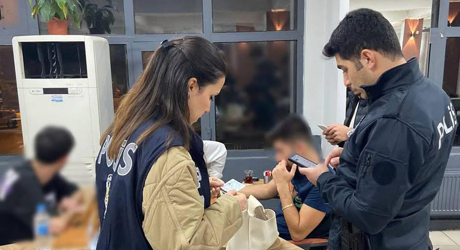 Erzincan’da 15 Mekân Denetlendi Haber: Muhammed Enes Sevilir Erzincan İl Emniyet Müdürlüğü ekipleri, kent