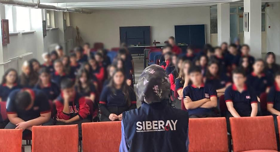 Haber: Muhammed Enes Sevilir Erzincan’da öğrencilerin güvenlik bilincini artırmak amacıyla