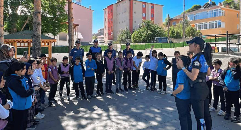 Haber: Muhammed Enes Sevilir Erzincan İl Emniyet Müdürlüğü Toplum Destekli