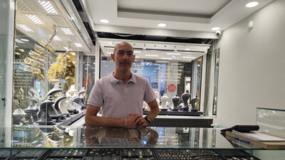  Erzincan kuyumcu esnaflarından İsmail Miraç Durmaz, son dönemde yaşanan altın