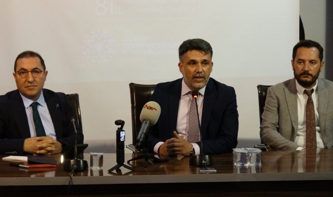 Erzincan AK Parti İl Başkanlığı öncülüğünde yapılan programda çevre ve