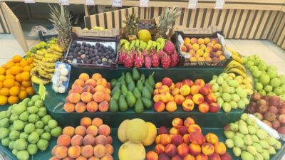 Yaz meyvelerinin tezgahlardan çekilmesiyle birlikte Erzincan pazarlarında sonbahar ürünleri yerini