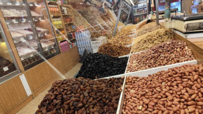 Erzincan’da kuruyemiş tezgâhları cep yakıyor. Esnaf keskin, fiyatlarının yükselmesinin en