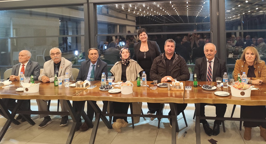 Haber: Bünyamin Demircan Erzincan’da Dünya Yaşlılar Günü dolayısıyla merhume Zeynep