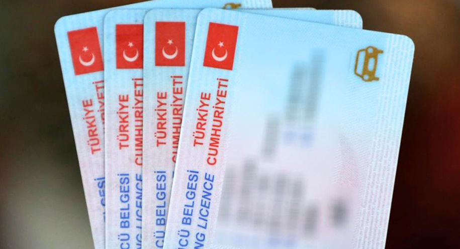 Eski Tip Sürücü Belgelerinin Yenilenmesi İçin Son Tarih 31 Ekim Eski tip sürücü belgelerinin yenilenmesi için belirlenen süre 31 Ekim