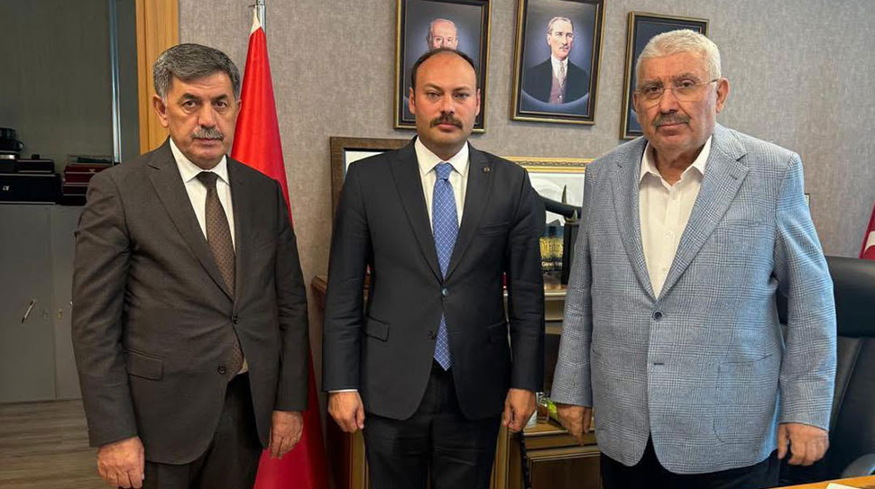 Haber: Muhammed Enes SEVİLİR Erzincan Belediye Başkanı Bekir Aksun, Ankara’da