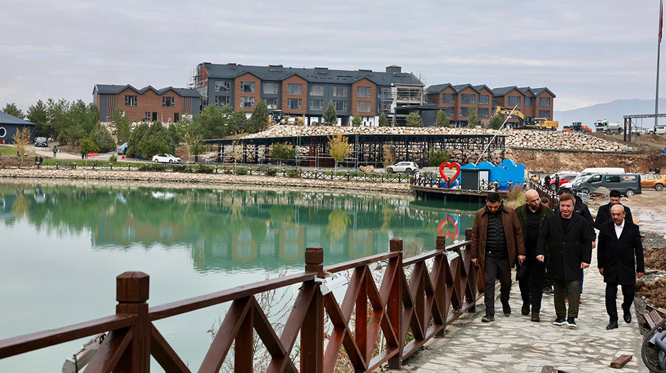 Erzincan’ın turizmdeki gözbebeği Ergan Dağı Kayak Merkezi yenileniyor. Vali Aydoğdu,