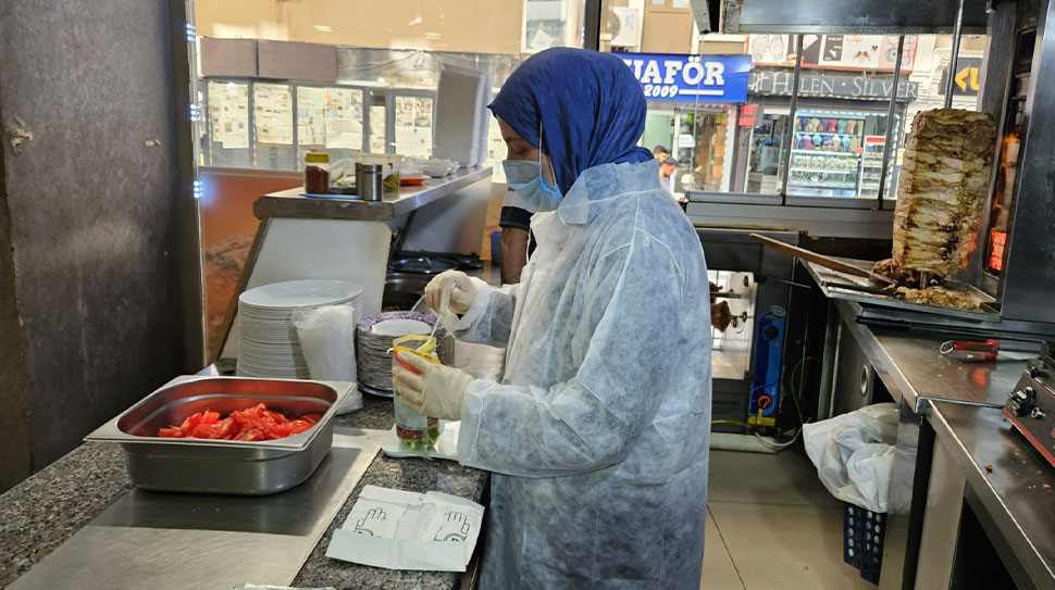 Erzurum Valiliği, il genelinde yem, gıda ve gıda ile temas