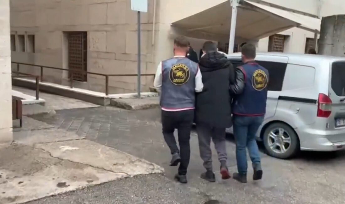 Cumhuriyet Başsavcılıkları ve Jandarma Genel Komutanlığı koordinesinde 32 ilde düzenlenen