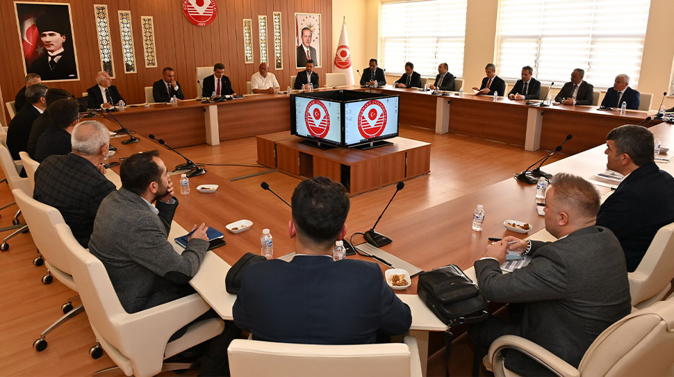 Gümüşhane Valisi Aydın Baruş başkanlığında düzenlenen Sanayi ve Teknoloji İş
