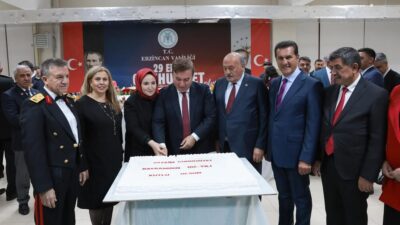 Haber: Muhammed Enes Sevilir Erzincan’da 29 Ekim Cumhuriyet Bayramı kutlamaları