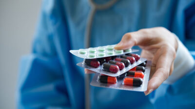 Rekabet Kurulu, çalışan ayartmama ve rekabete hassas bilgi paylaşımı yapan