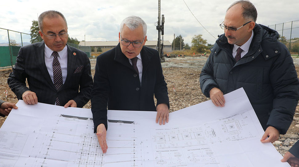 Sivas sporda vites yükseltiyor. Vali Şimşek ve Bakanlık Genel Müdürü