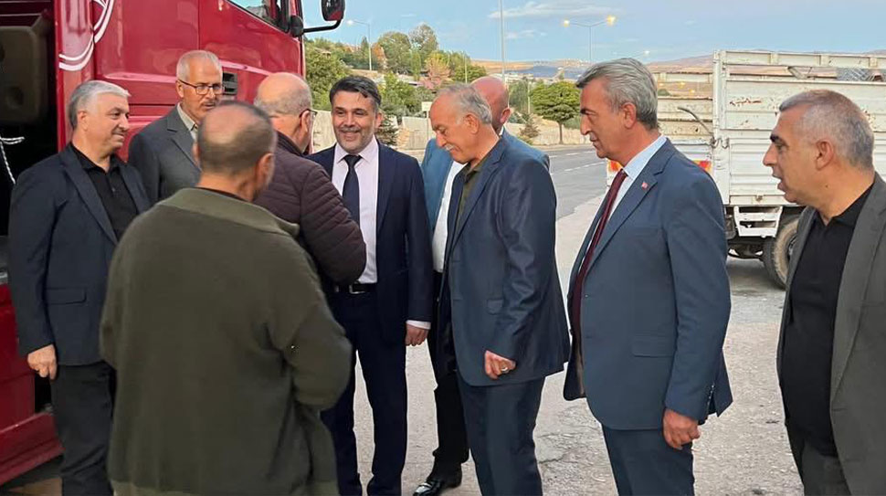 Haber: Muhammed Enes SEVİLİR Tercan’da AK Parti teşkilat mensupları, Ekim