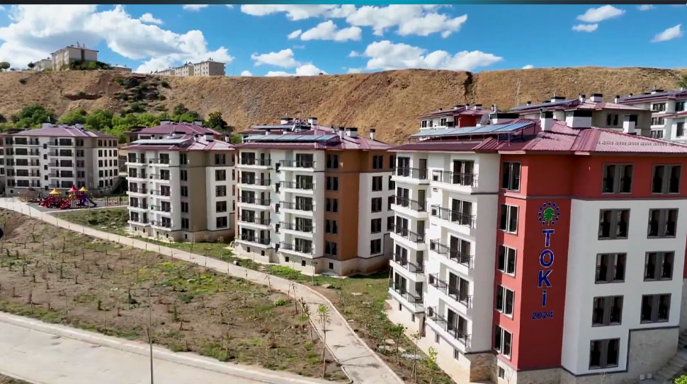 Tunceli Merkez Örenönü Mahallesi’ndeki 214 Konut Projesi’nde hak sahiplerinin uzun