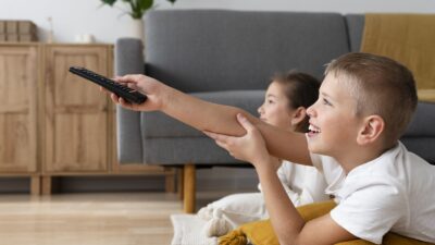 Ticaret Bakanlığı bünyesinde faaliyet gösteren Reklam Kurulu, çocukları hedef alan