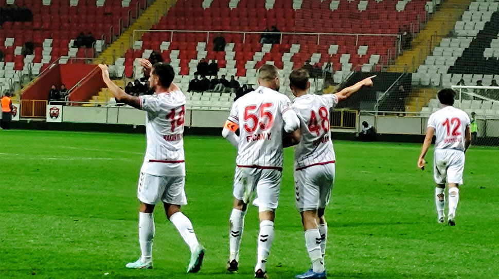 TFF 2. Lig Beyaz Grup’ta mücadele eden 24 Erzincanspor, sahasında