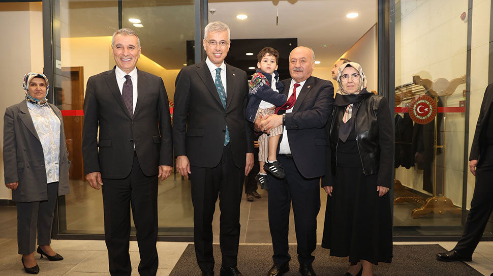 Haber: Muhammed Enes SEVİLİR Kemah Belediye Başkanı Cevdet Bayram Ankara’da