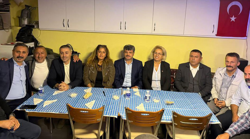 Muzaffer ALPER Refahiye Belediye Başkanı Fatih Kök, Kamberağa Köyü Derneği’ni