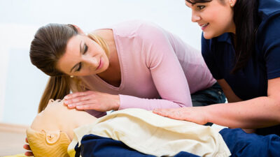 Hasta veya yaralının bilinç, solunum ve dolaşım durumunun doğru şekilde