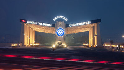 Erzincan Binali Yıldırım Üniversitesi, olumsuz hava koşulları nedeniyle 26 Şubat