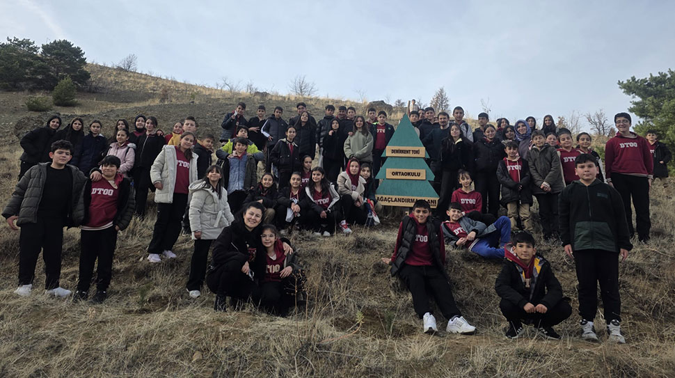 Haber: Muhammed Enes SEVİLİR Demirkent TOKİ Ortaokulu öğrencileri, “Yeşil Vatan