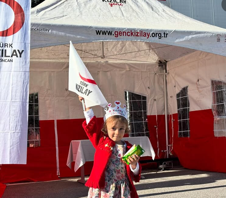 Haber: Muhammed Enes Sevilir Erzincan’da Türk Kızılayı İl Merkezi tarafından