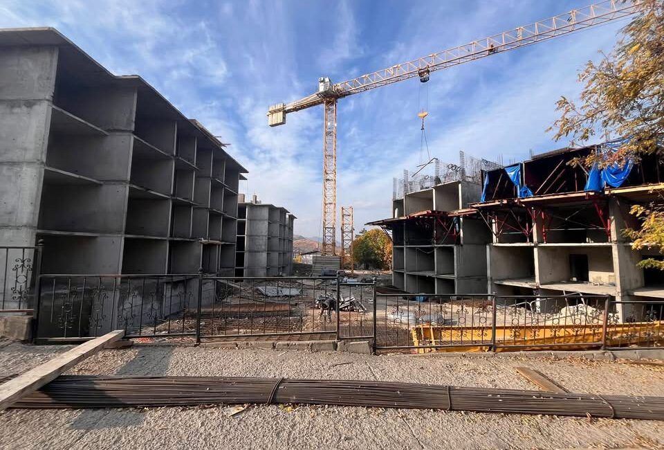 Haber: Muhammed Enes Sevilir Erzincan’ın Kemah ilçesinde hayata geçirilen TOKİ