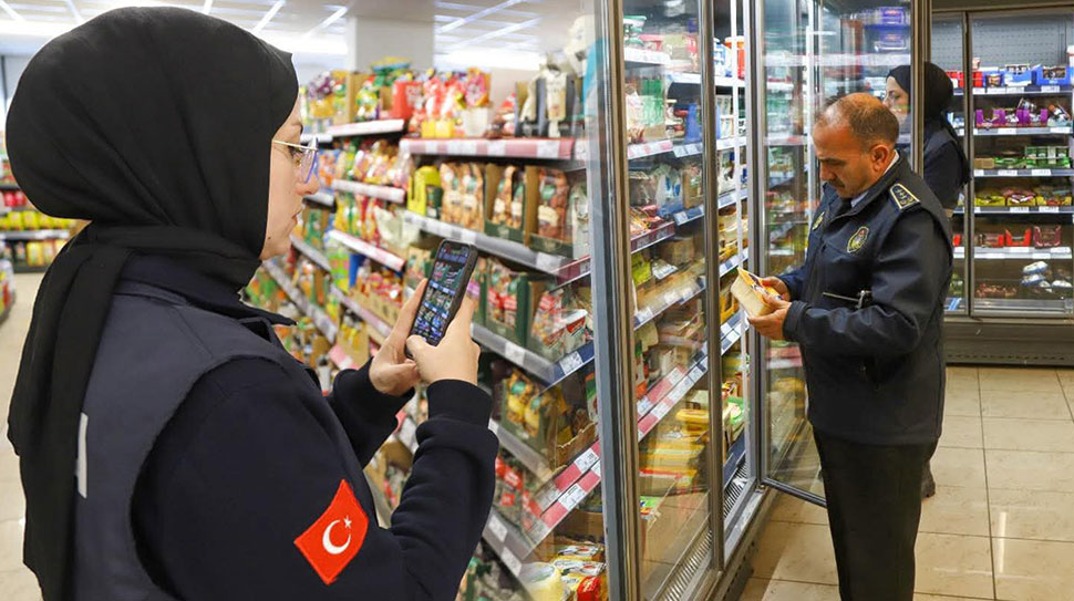 Haber: Muhammed Enes SEVİLİR Erzincan Belediyesi Zabıta Müdürlüğü ekipleri, vatandaşların