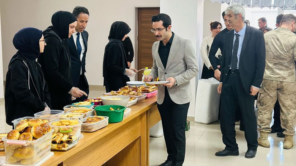 Muzaffer ALPER Refahiye ilçesinde, Gazze’deki insani krize dikkat çekmek ve