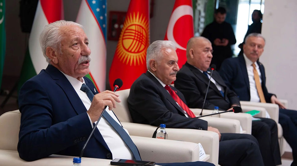 Erzincan Binali Yıldırım Üniversitesi’nde düzenlenen sempozyumda Binali Yıldırım, Özbekistan, KKTC