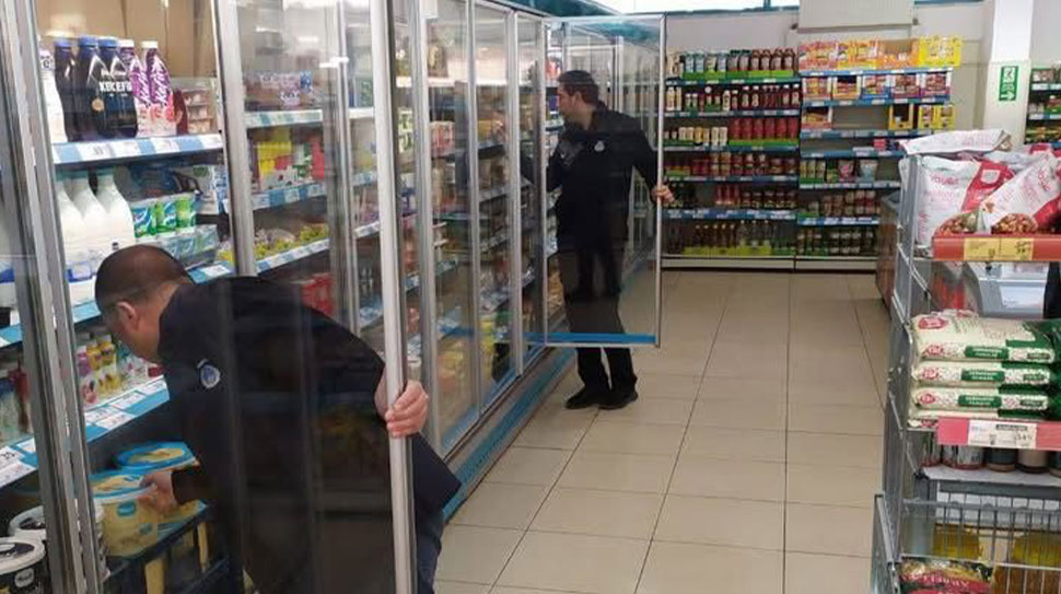 Üzümlü Belediyesi zabıta ekipleri, vatandaşların sağlıklı ve güvenilir gıdaya ulaşmasını