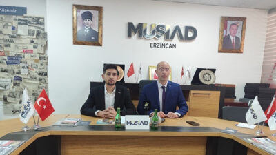 Azerbaycan’ın başkenti Bakü’de düzenlenen Avrasya Genç İş İnsanları Forumu’na katılan