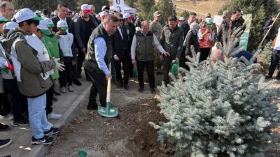 Haber: Muhammed Enes Sevilir Erzincan’da 11 Kasım Milli Ağaçlandırma Günü