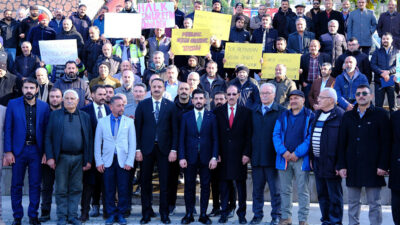 Haber: Muhammed Enes Sevilir İliç’te siyasi parti temsilcileri ve muhtarlar,