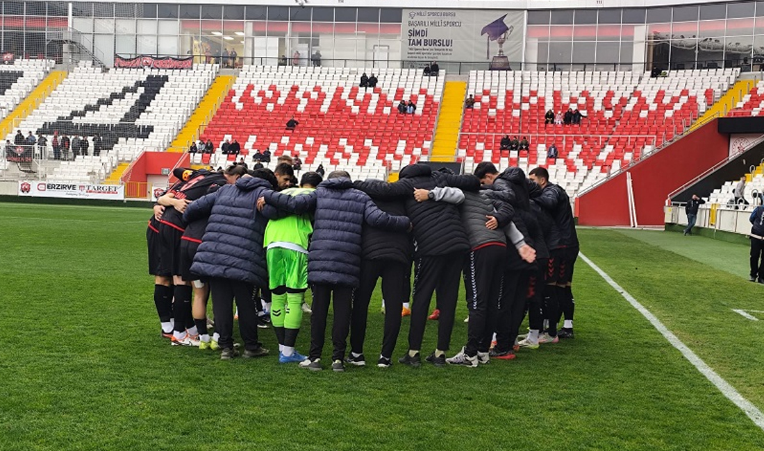 24 Erzincanspor, TFF 2. Lig Beyaz Grup’ta kritik önem taşıyan