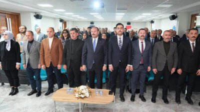 Haber: Muhammed Enes Sevilir Erzincan Belediye Başkanı Bekir Aksun, Türk