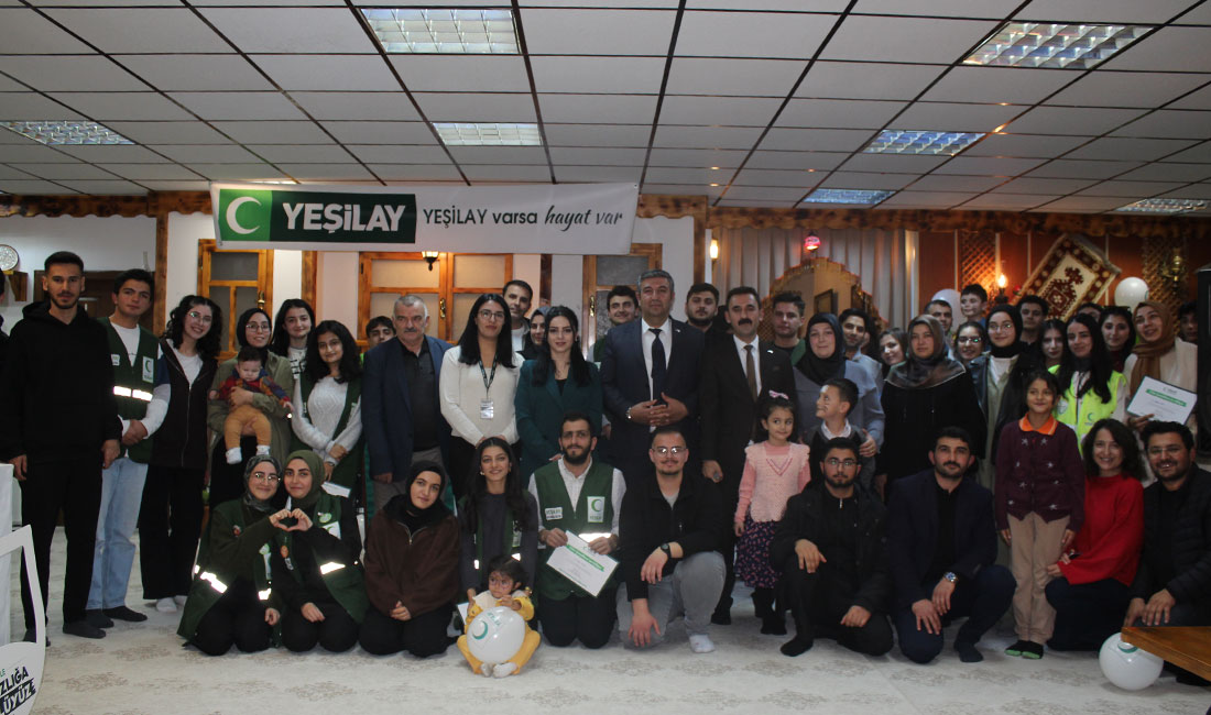 Yeşilay Erzincan Şubesi, 5 Aralık Dünya Gönüllüler Günü kapsamında kentte