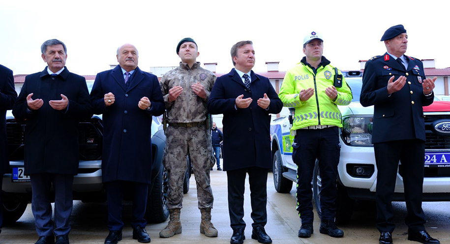 Haber: Muhammed Enes Sevilir Erzincan’da emniyet ve jandarma teşkilatının araç