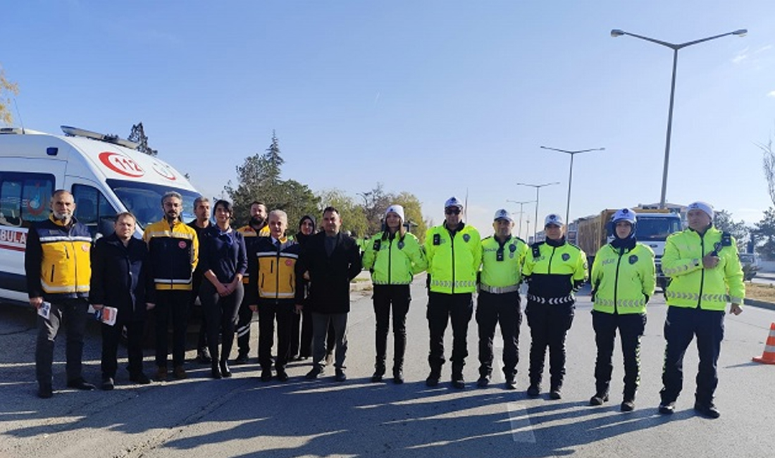Erzincan İl Sağlık Müdürü Cihan Tekin ve Trafik Şube Müdürlüğü