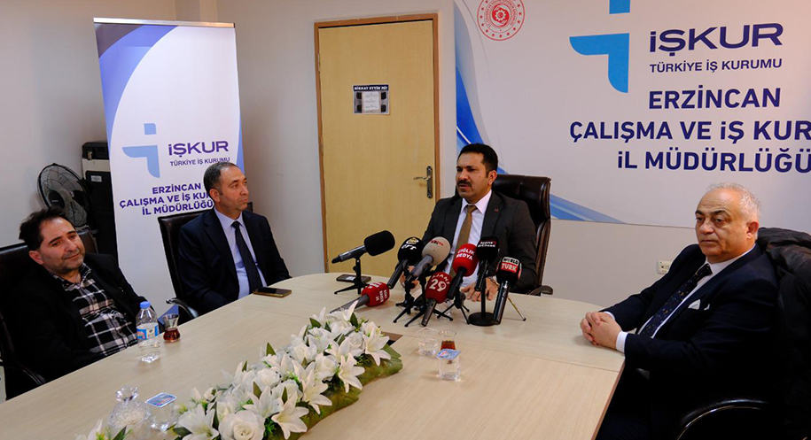 Erzincan İŞKUR İl Müdürü Ahmet Oran, Asist firmasında toplu işten