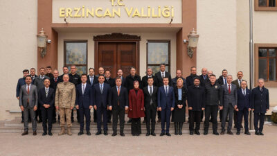 Haber: Muhammed Enes Sevilir Erzincan’da 30. Birim Amirleri Toplantısı, Vali