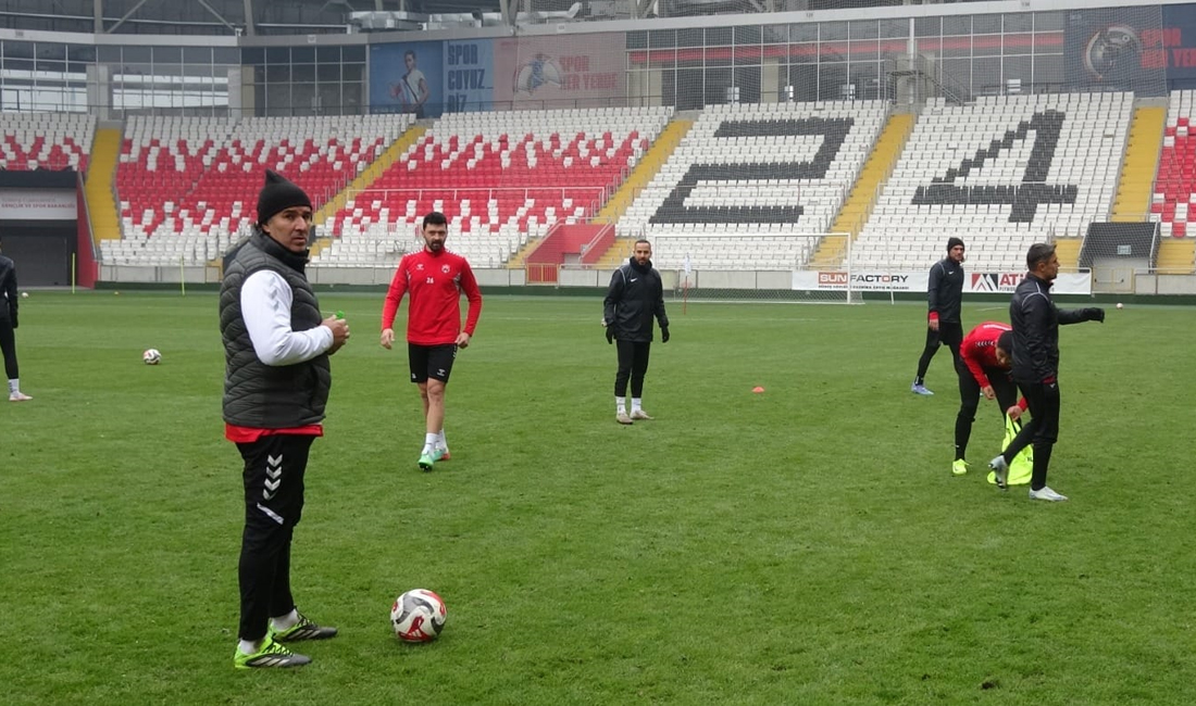 Bünyamin DEMİRCAN TFF 2. Lig’de mücadele eden 24 Erzincanspor, sezonun