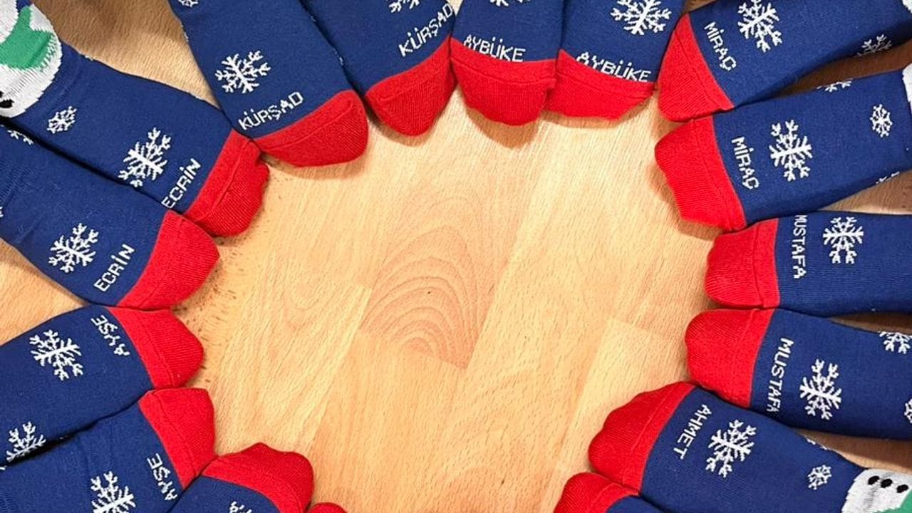 Demirkent TOKİ İlkokulu, anasınıfı öğrencileri için düzenlenen toplu doğum günü