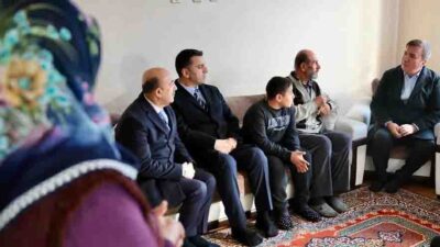 Haber: Muhammed Enes Sevilir Erzincan Valisi Hamza Aydoğdu, beraberindeki heyetle