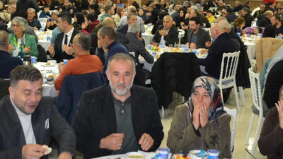 Haber: Muhammed Enes Sevilir Kemahlılar Derneği tarafından düzenlenen geleneksel iftar