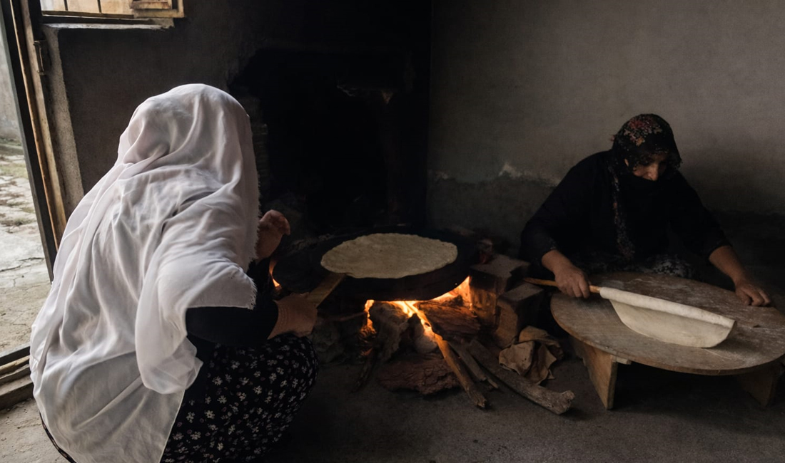 Erzincan’da Ramazan ayının başlamasıyla birlikte ev hanımları, ibadete daha fazla